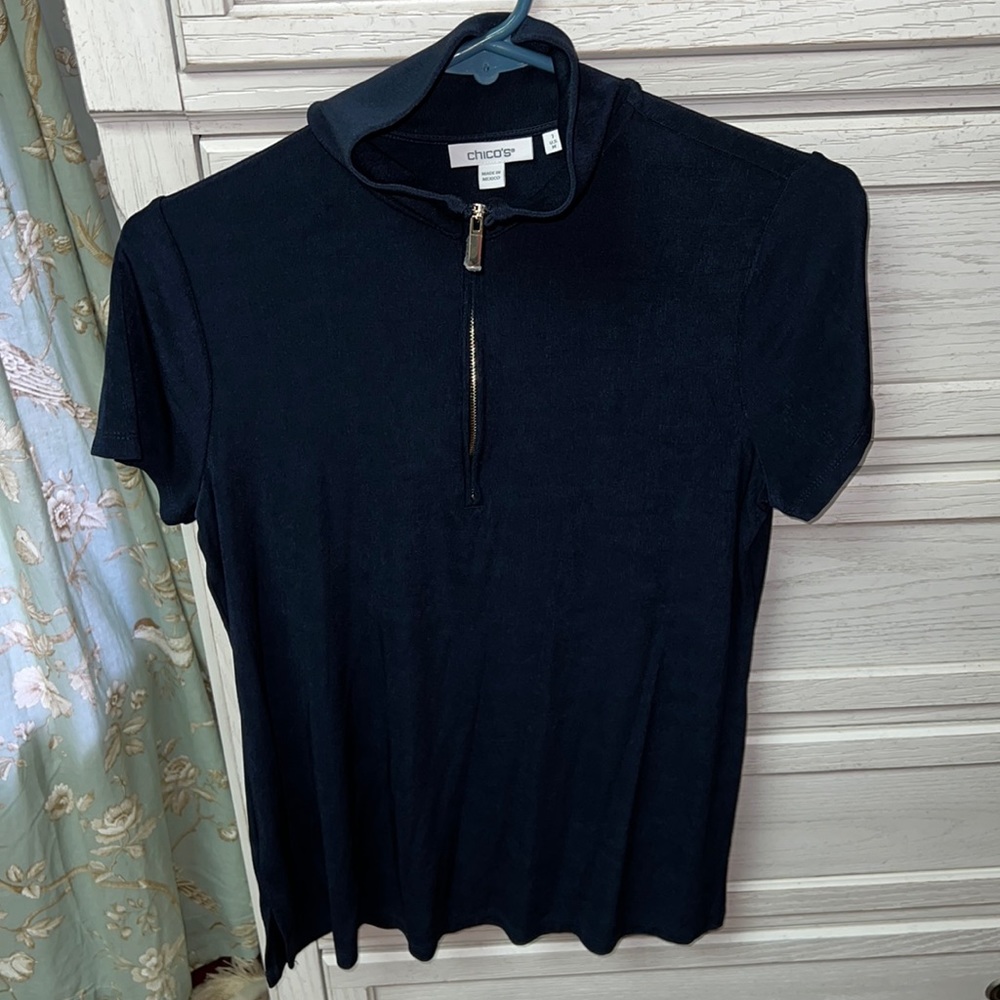 Chicos travelers 3/4 zip top, Navy, short sleeve ,Sz 1